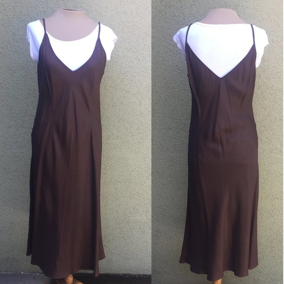 Sweet Girly Smocked Dress - Picture 12 of 15